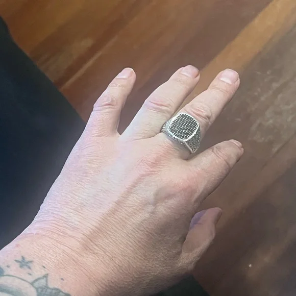 Sterling Silver Black Accent Men's Signet Ring - Picture 4 of 6